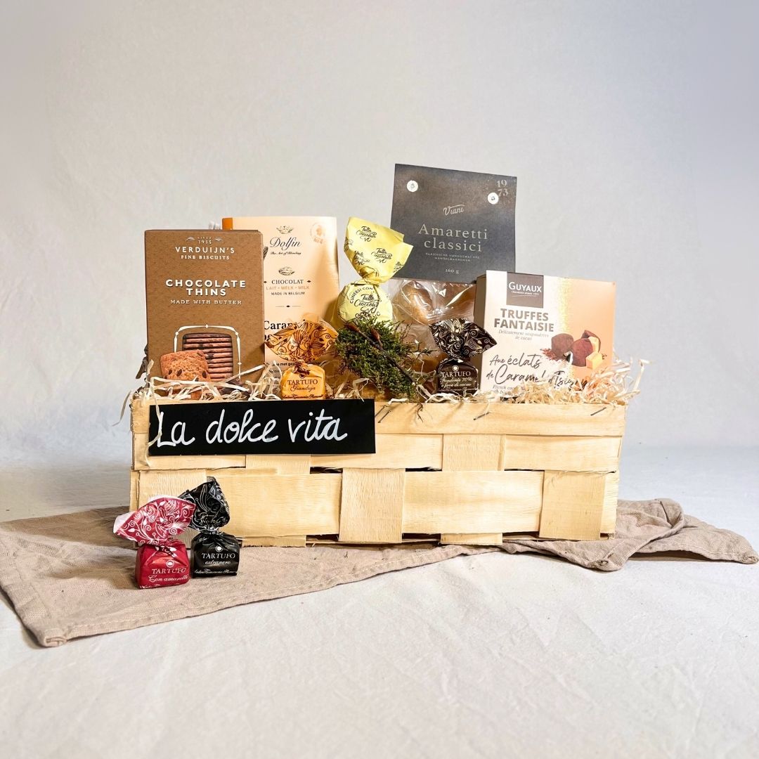 Feinkost Geschenkkorb „La Dolce Vita“ – Süße Delikatessen
